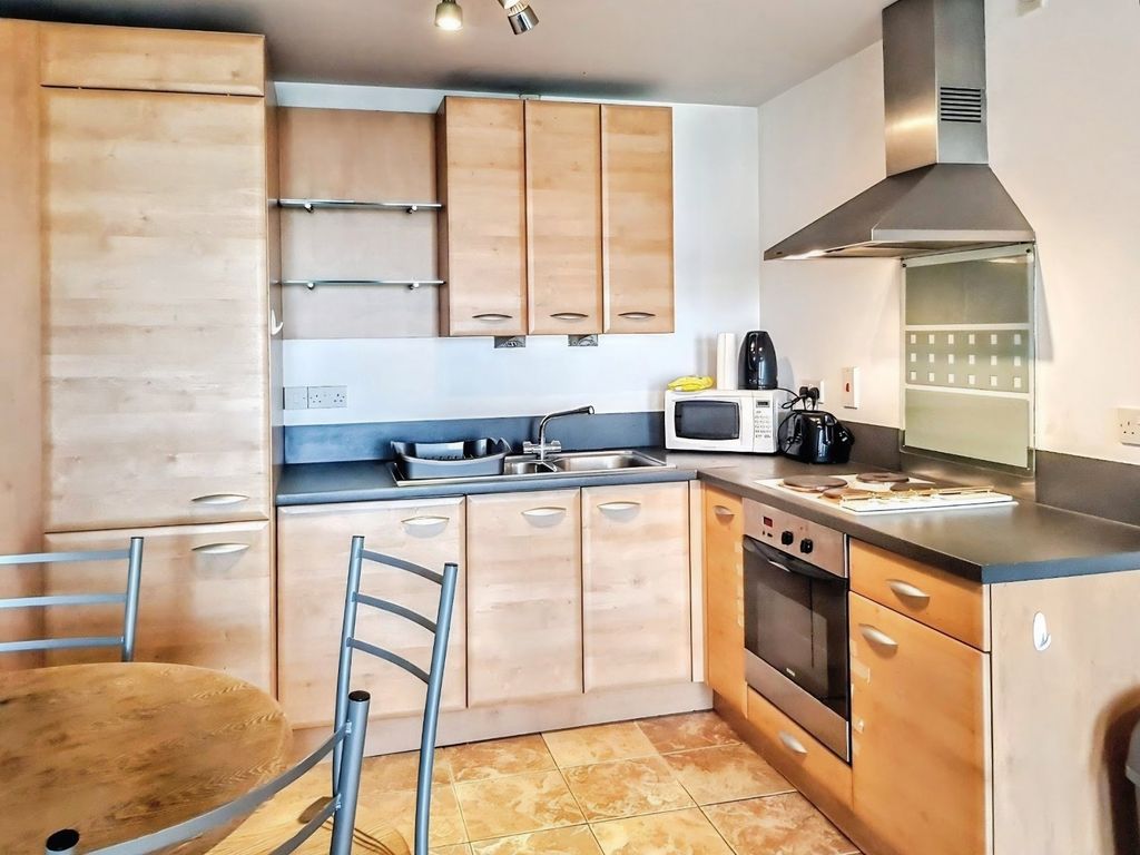 Property photo 3 of 6 Picture No. 14