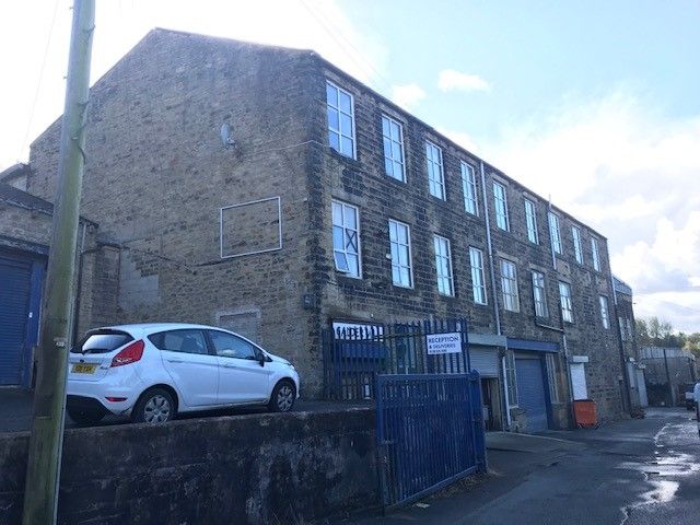 Property photo 1 of 3