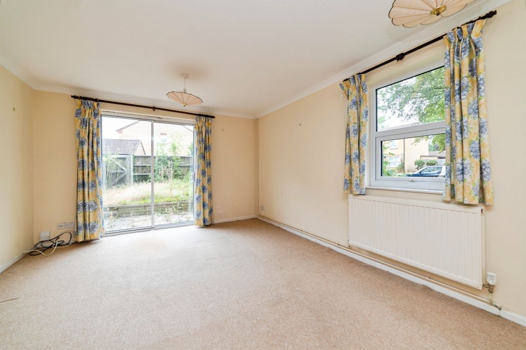 Property photo 3 of 13