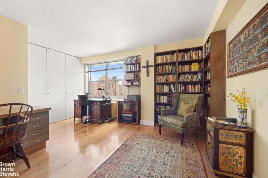 Property photo 3 of 9 <Alttext/>
