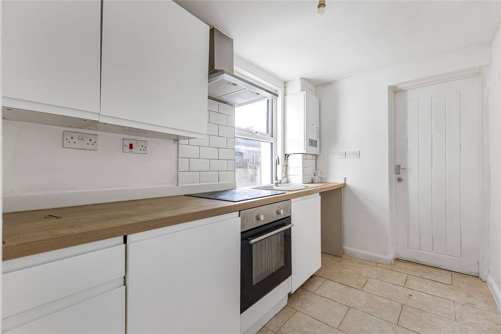 Property photo 3 of 12 Picture No. 09