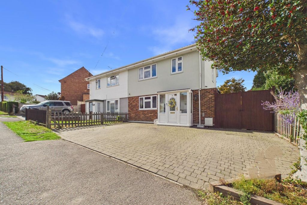 Property photo 2 of 37 Cam01814G0-Pr0150-Still002.Jpg