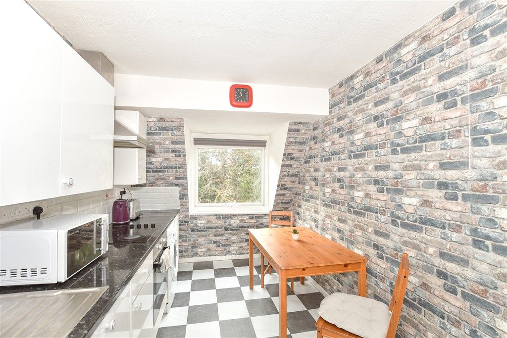 Property photo 3 of 9 Kitchen/ Diner