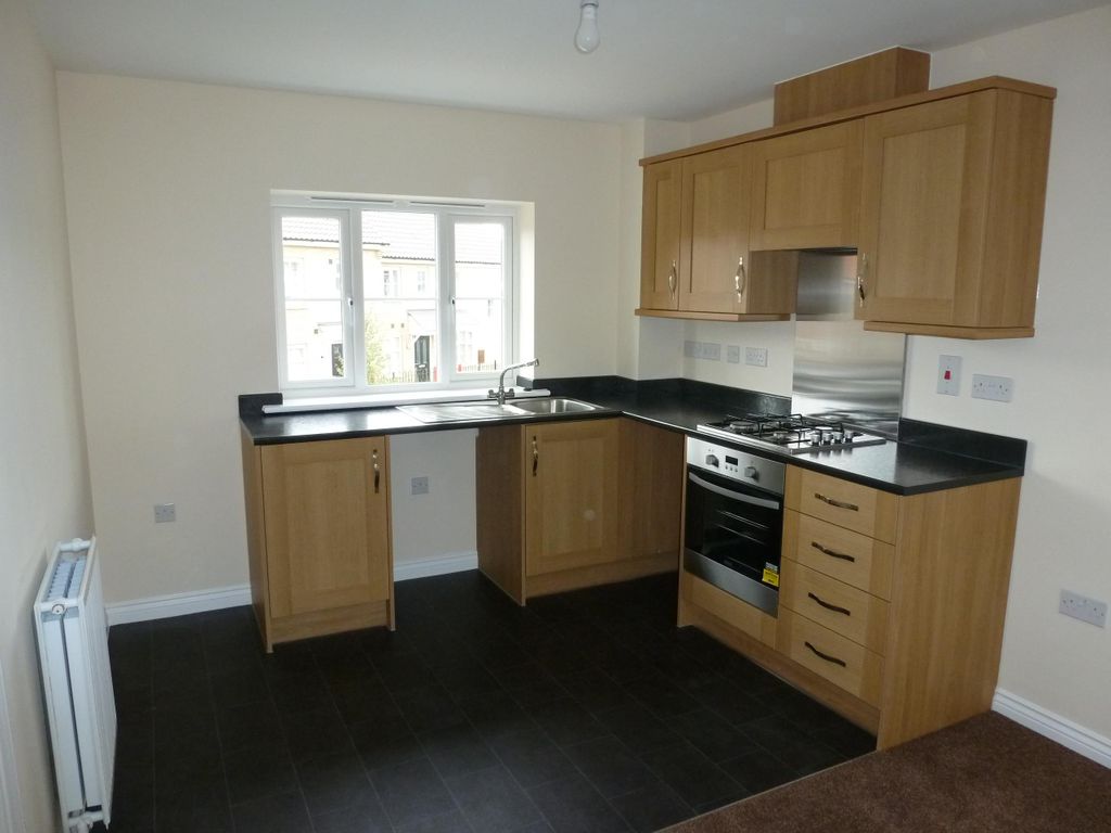 Property photo 2 of 5 Kitchen