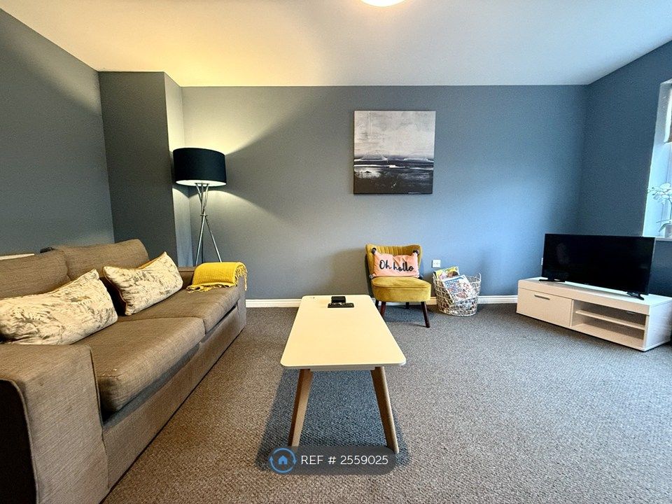 Property photo 3 of 24