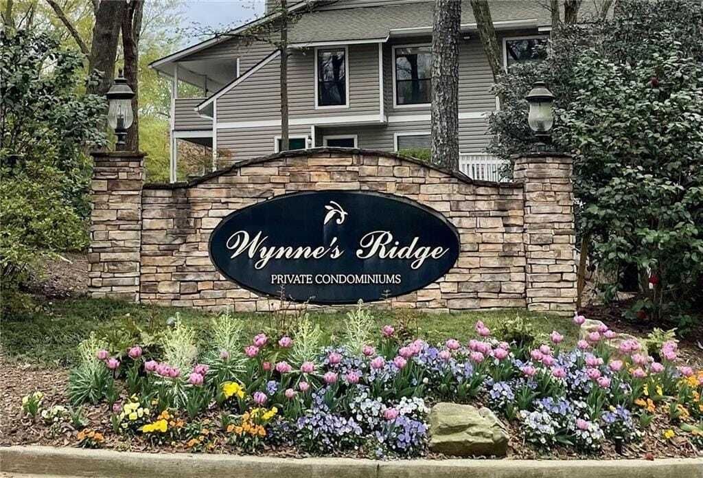 Property photo 1 of 27