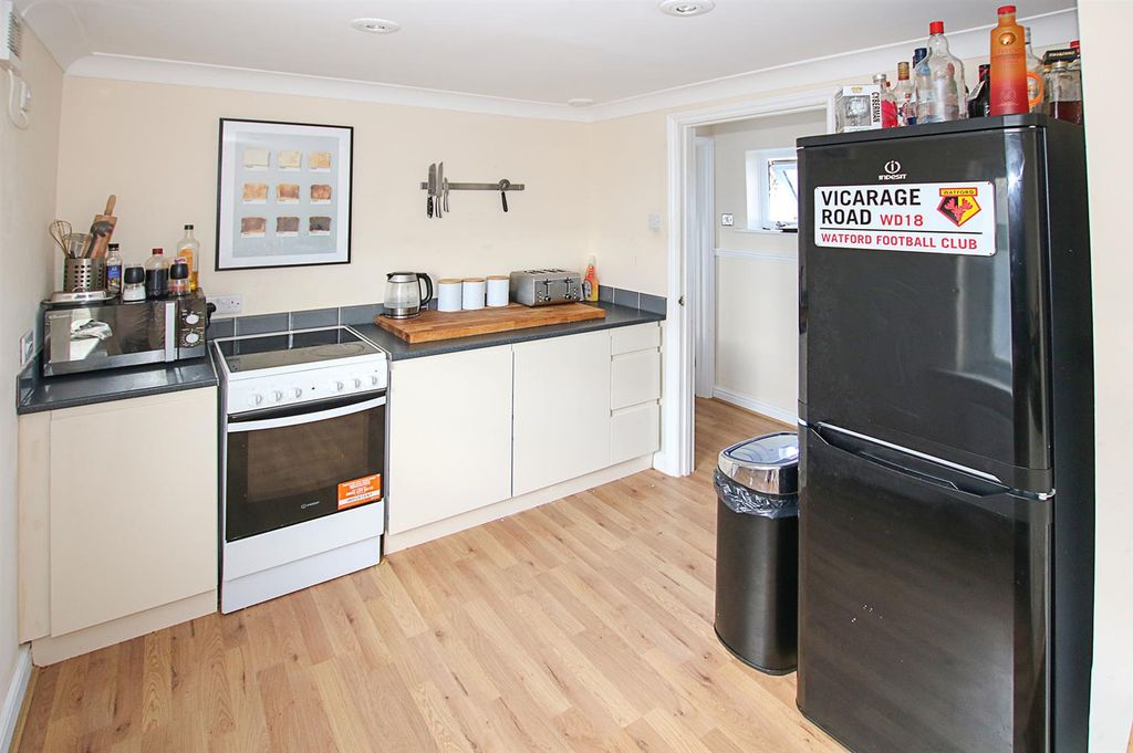 Property photo 3 of 8 Img_7504.Jpg