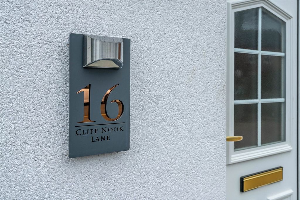 Property photo 2 of 14 Picture No. 02