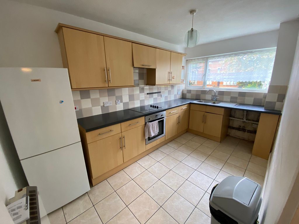 Property photo 3 of 11 Image