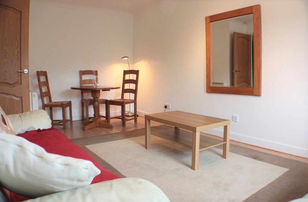 Property photo 2 of 4