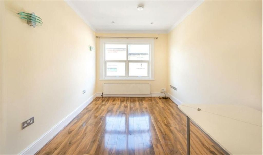 Property photo 2 of 4