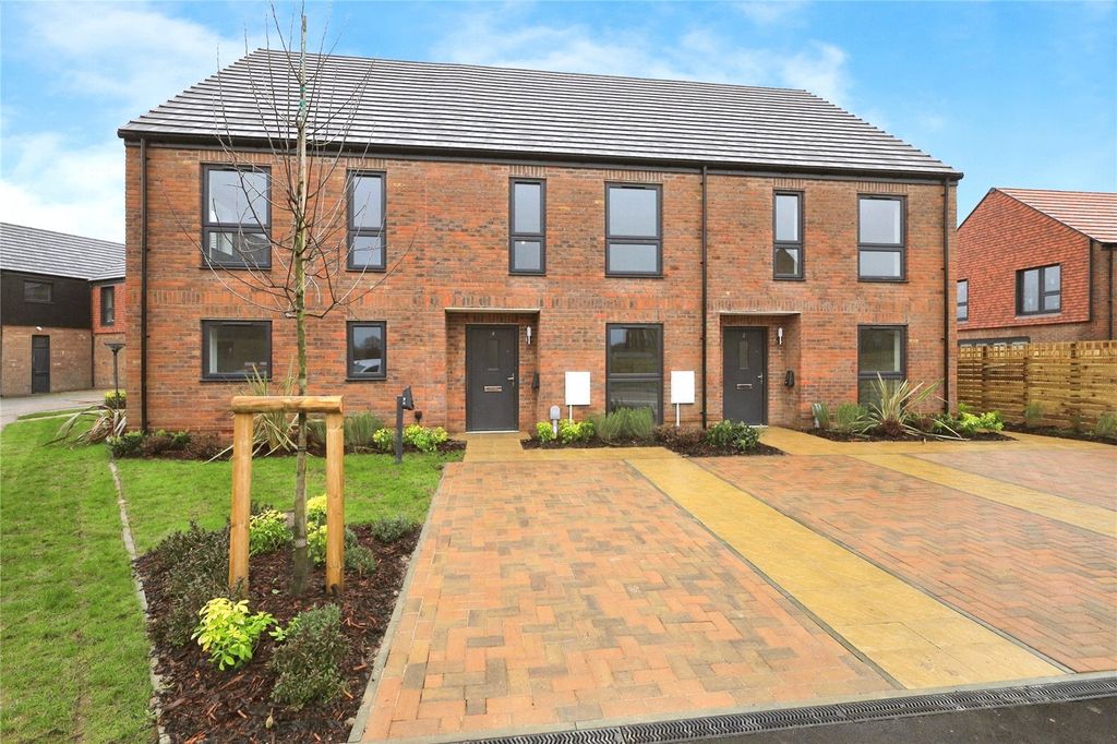 Property photo 1 of 16 Front