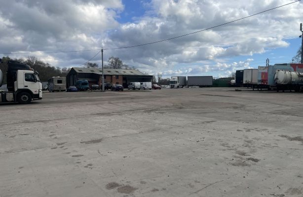 Property photo 2 of 6