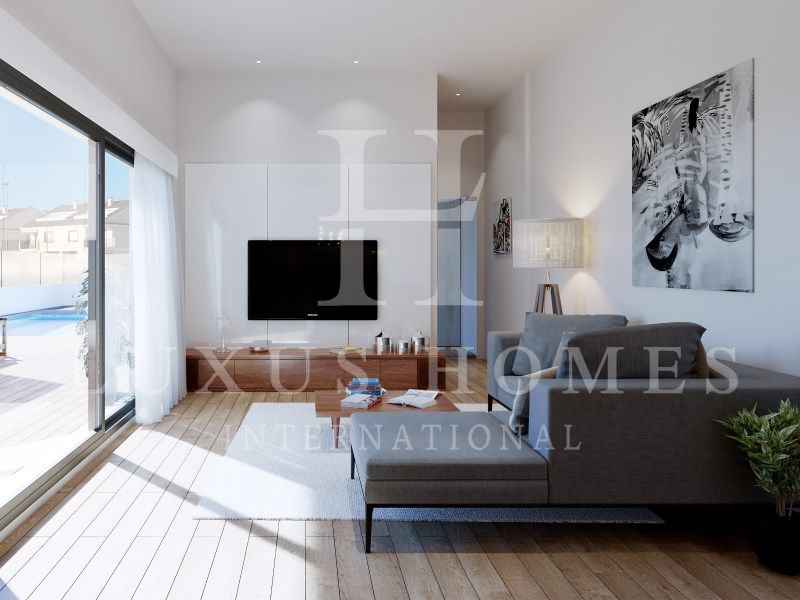 Property photo 3 of 6