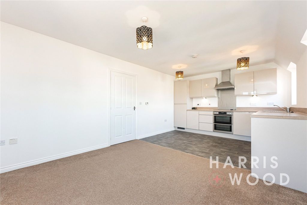 Property photo 2 of 17 Picture No. 56