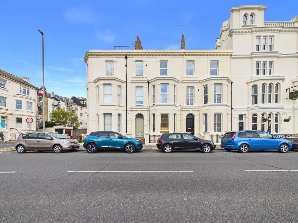 Property photo 1 of 7 Cam03987G0-Pr0381-Still002_1778146116475