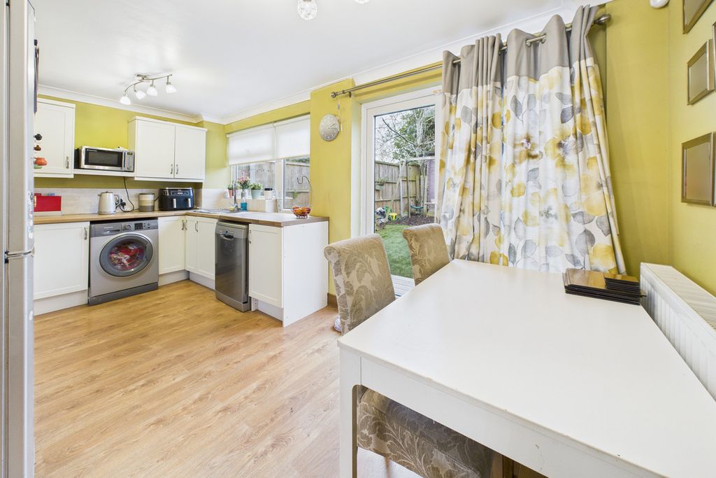 Property photo 3 of 15