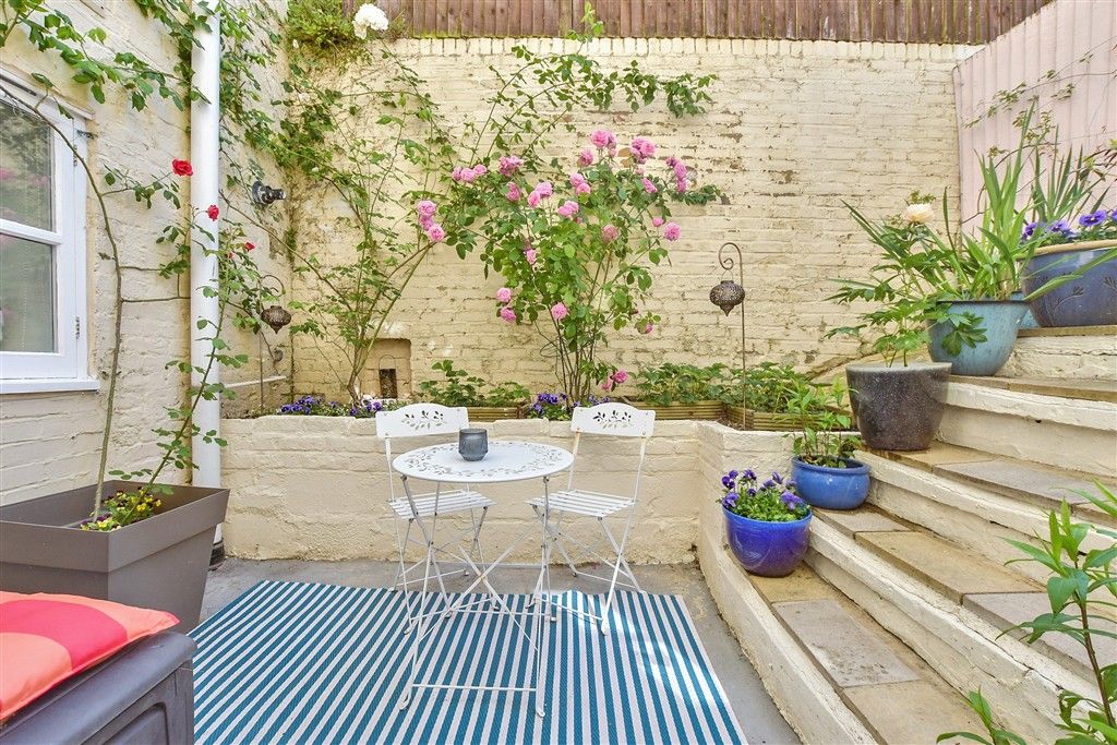 Property photo 3 of 18 Rear Garden