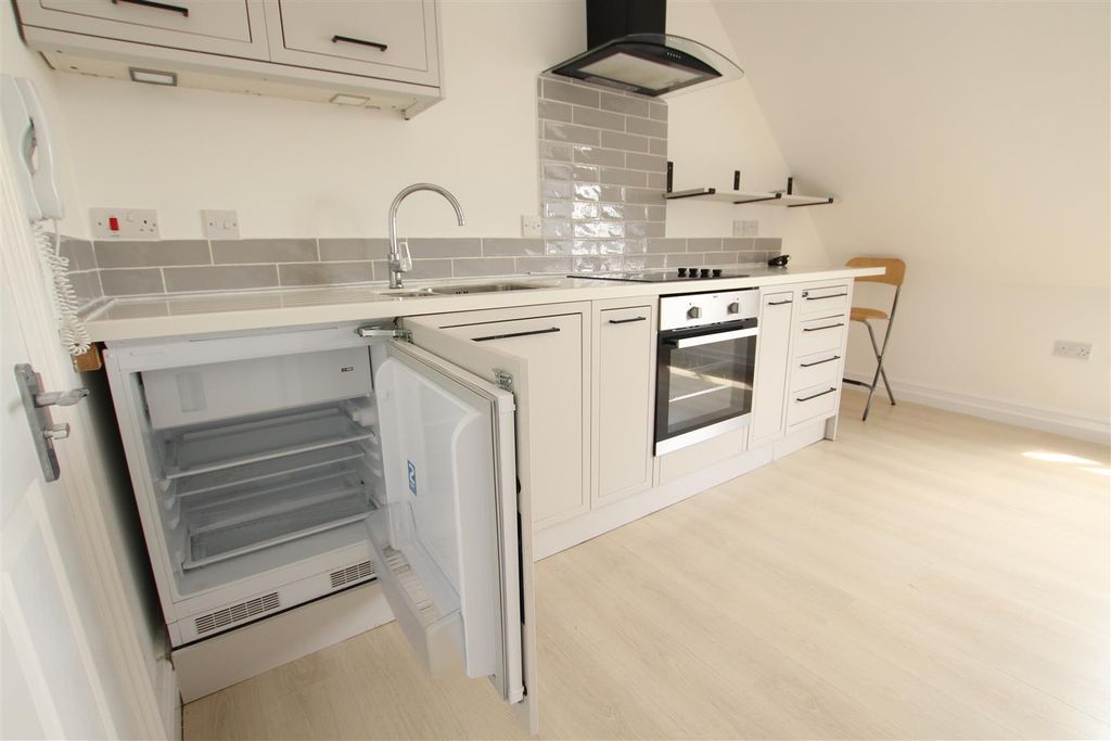 Property photo 3 of 7 Img_9874.Jpg