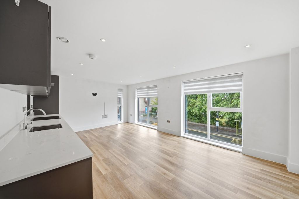 Property photo 2 of 10 Picture No. 09