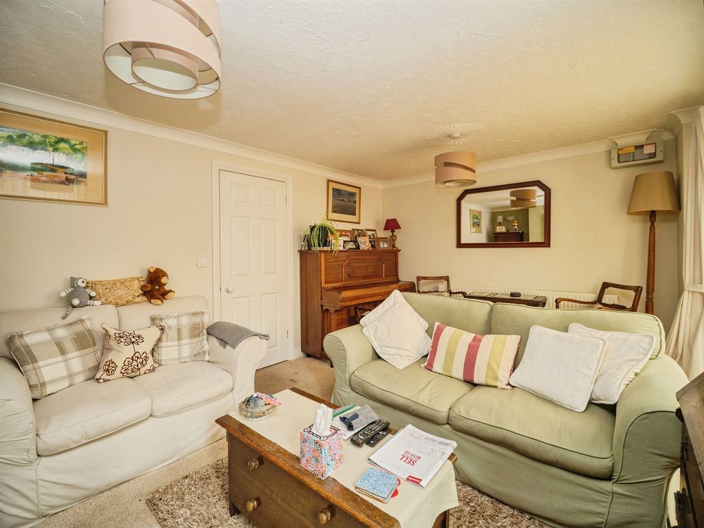 Property photo 3 of 22