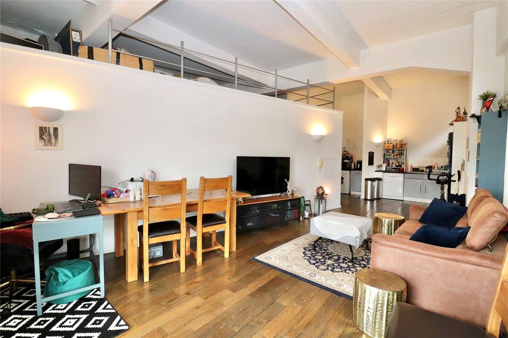 Property photo 3 of 19 Open Plan Living