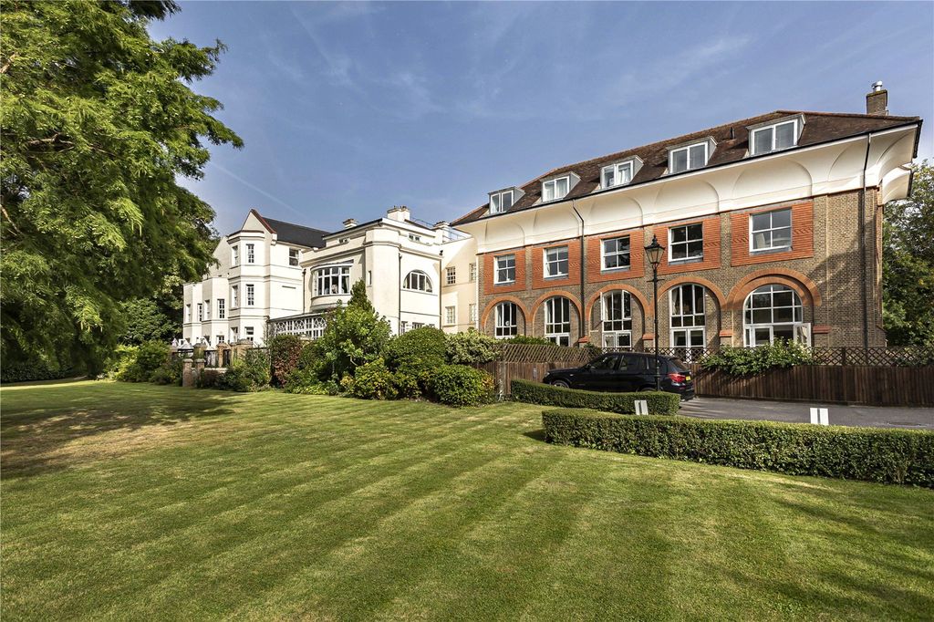 Property photo 1 of 31 Picture No. 39