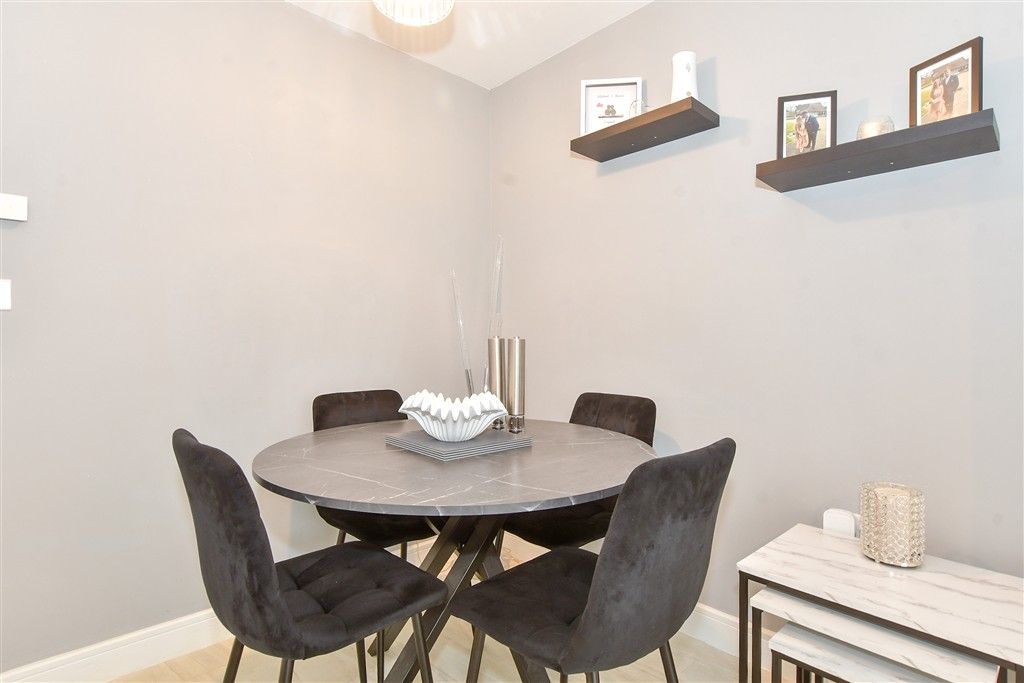 Property photo 3 of 13 Internal Lifestyle Photograph - Dining Area