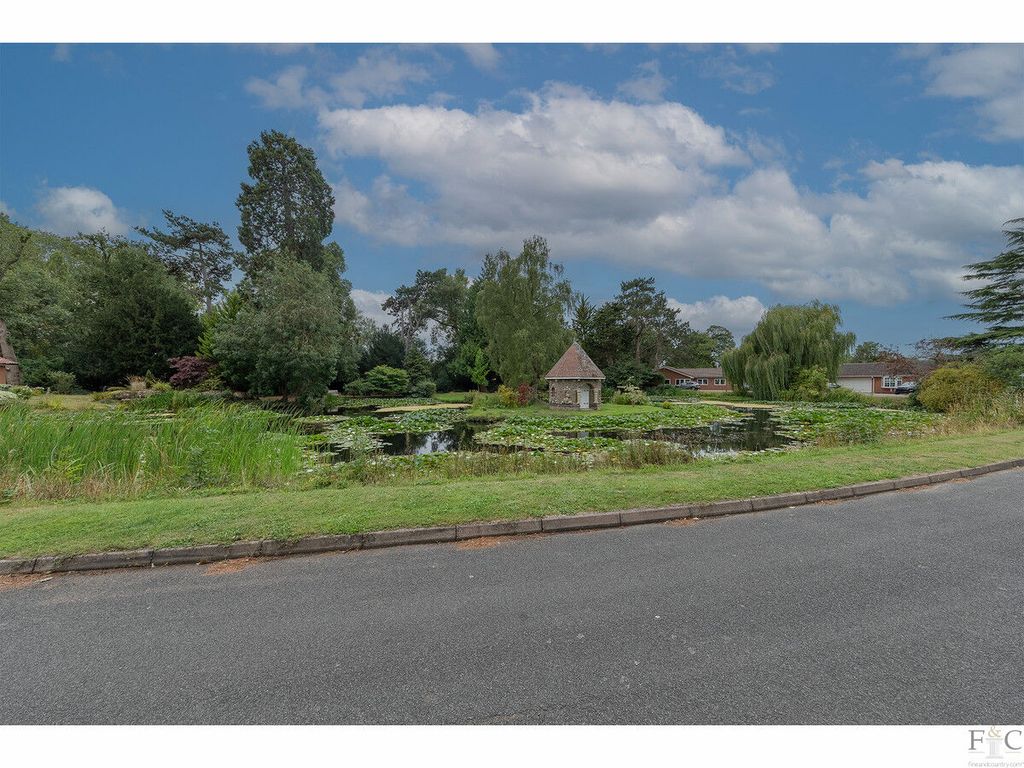 Property photo 3 of 30