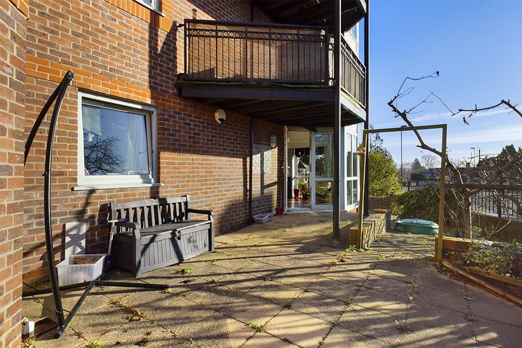 Property photo 2 of 11