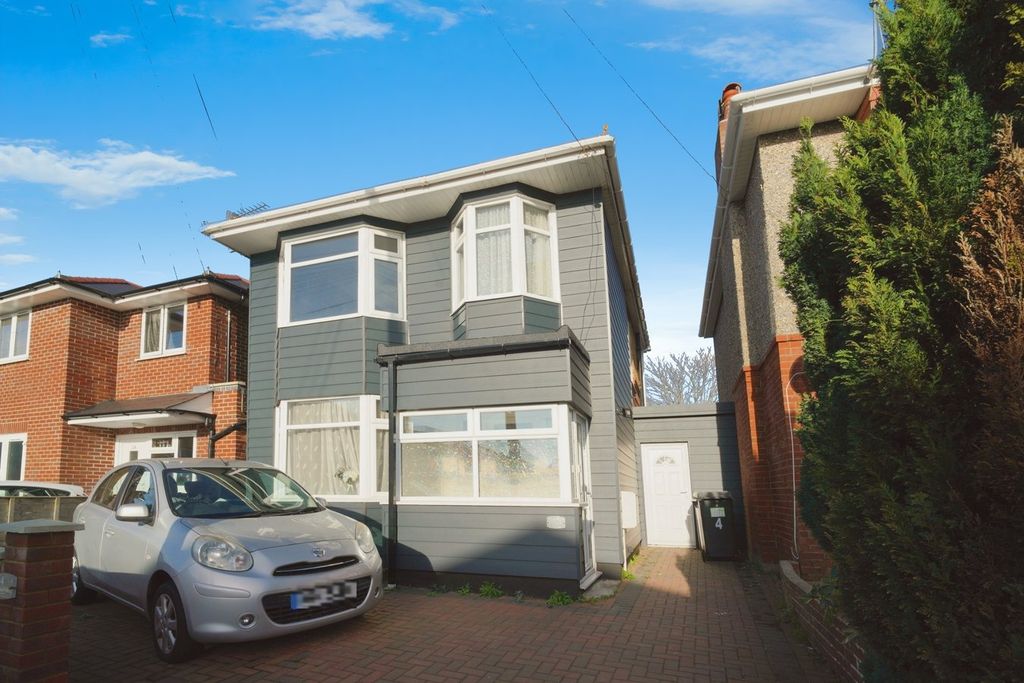 Property photo 1 of 13