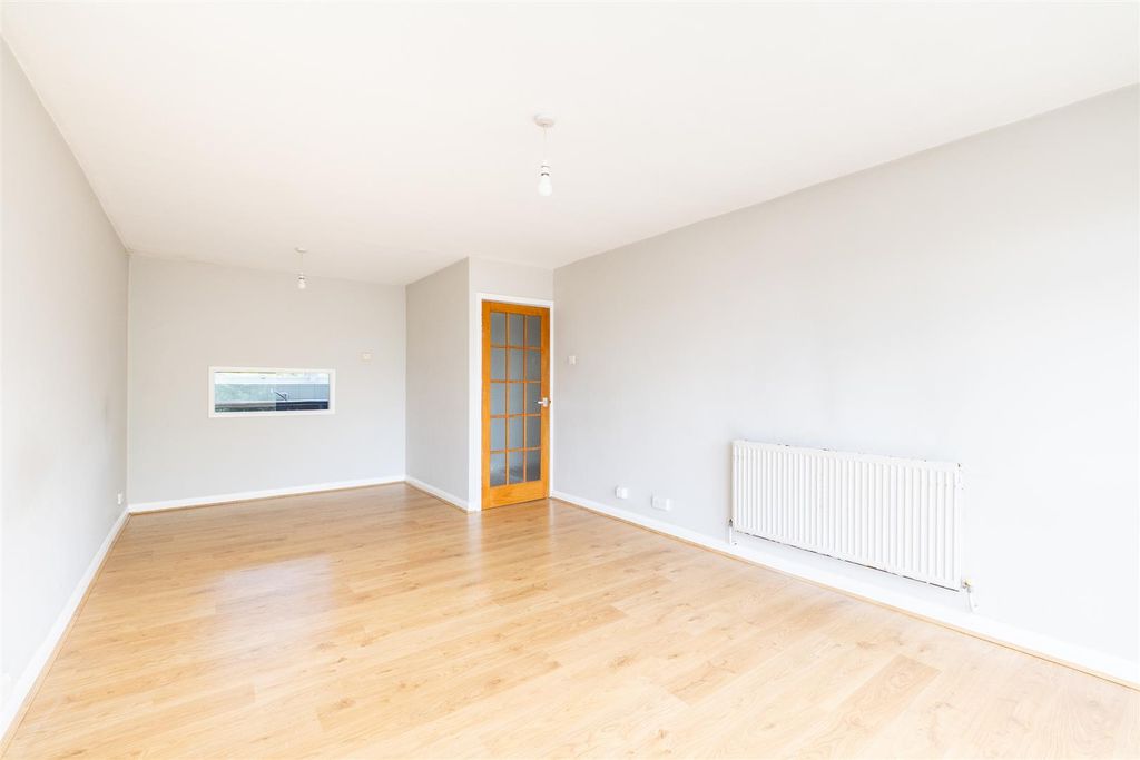 Property photo 3 of 14 Gm-009.Jpg