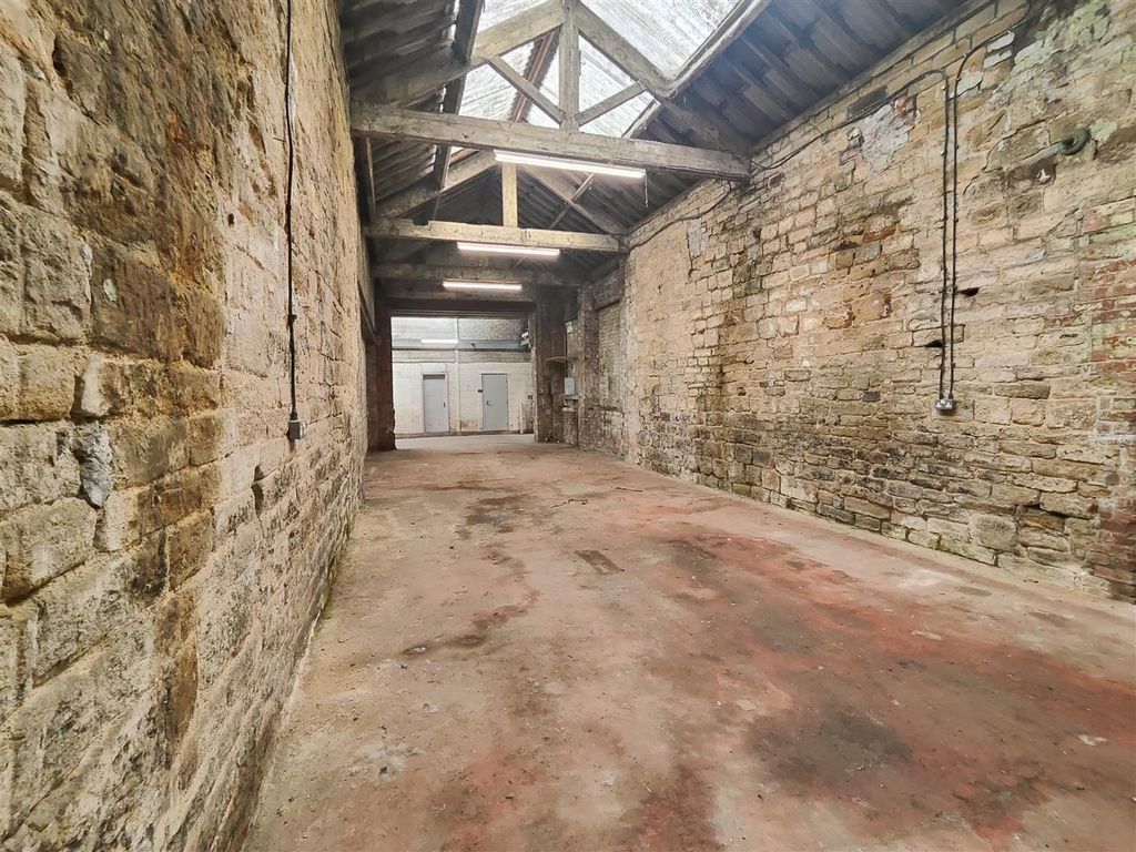 Property photo 3 of 6 Img20250811150959.Jpg