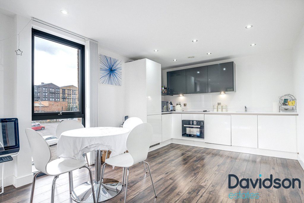 Property photo 3 of 18 Picture No. 15