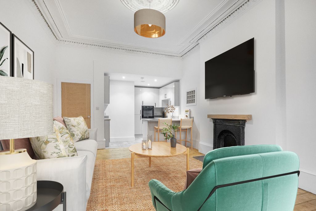 Property photo 3 of 19 P1101632(1)