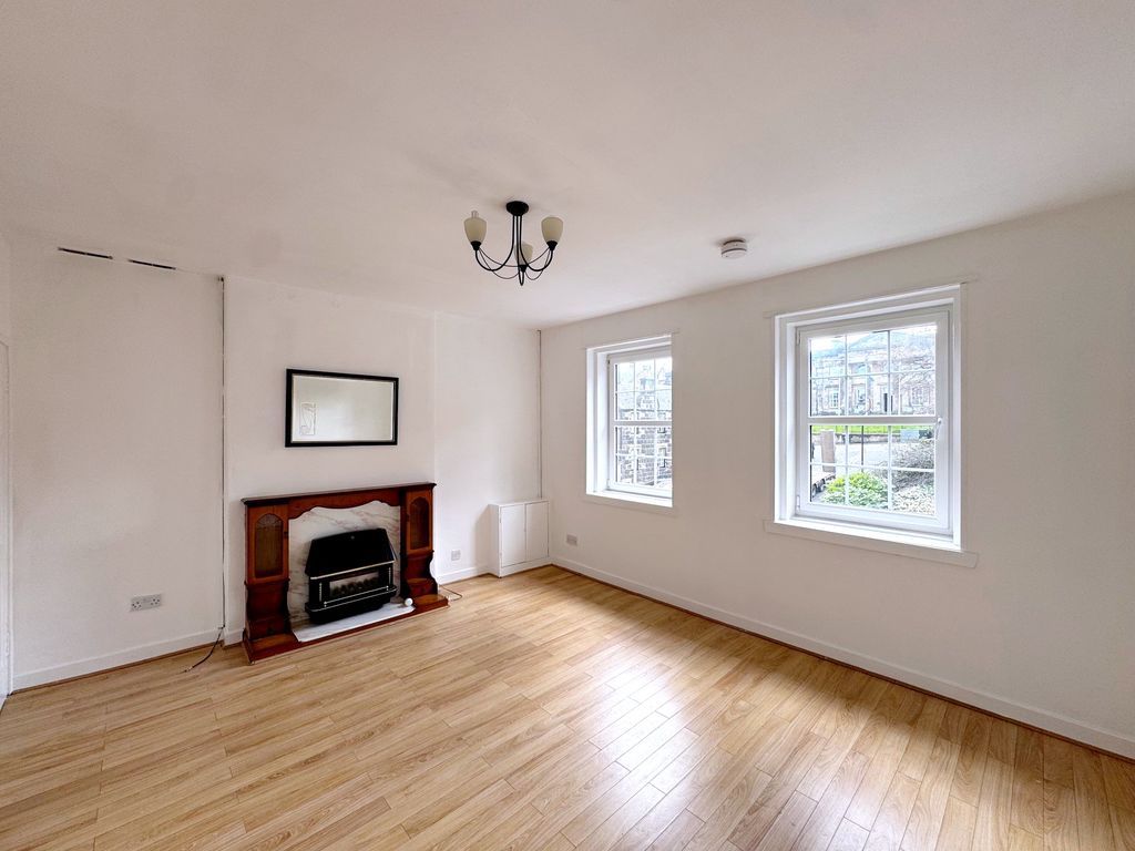 Property photo 3 of 6 Photo 3