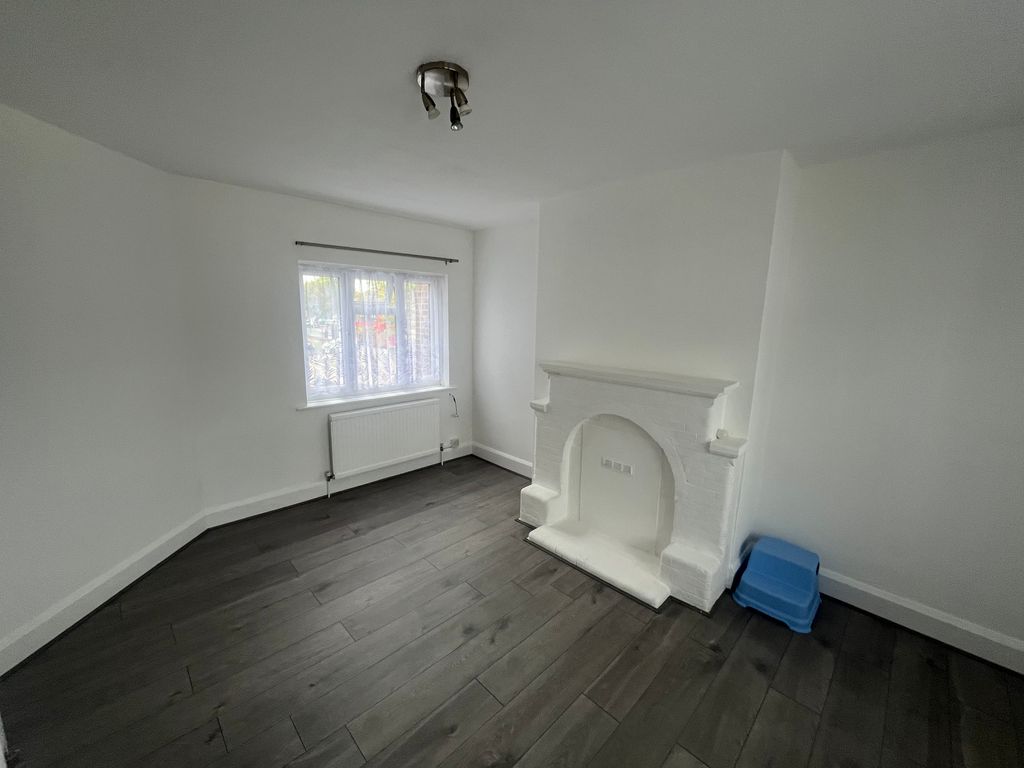 Property photo 1 of 10 Img_5182