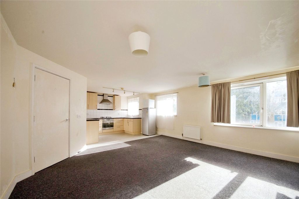 Property photo 2 of 15 Photography