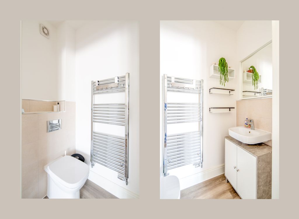 Property photo 3 of 33 Cloakroom