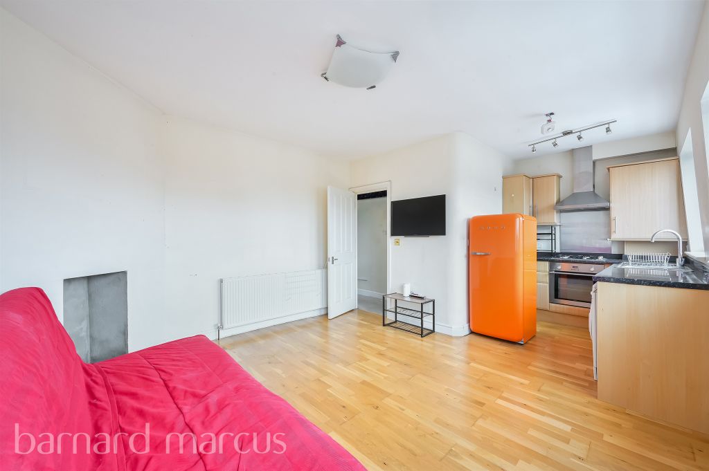 Property photo 2 of 5