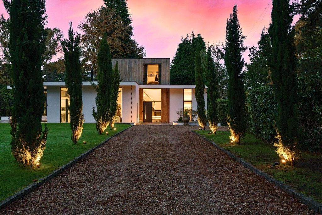 Property photo 1 of 63 Picture No. 58