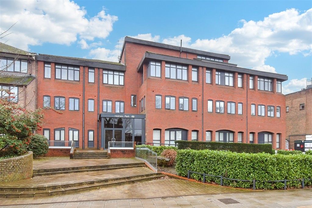 Property photo 1 of 8 External (Web)