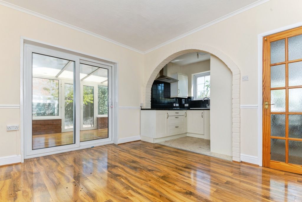 Property photo 3 of 16 Dining/Kitchen Area