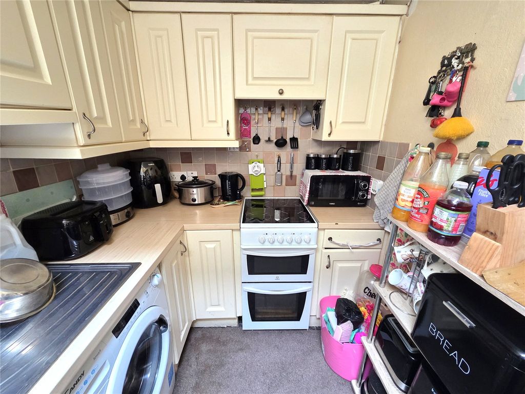 Property photo 3 of 10 Picture No. 08