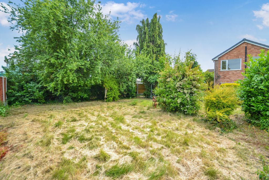 Property photo 2 of 12 Rear Garden
