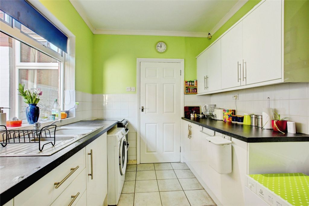 Property photo 3 of 15 Picture No. 08