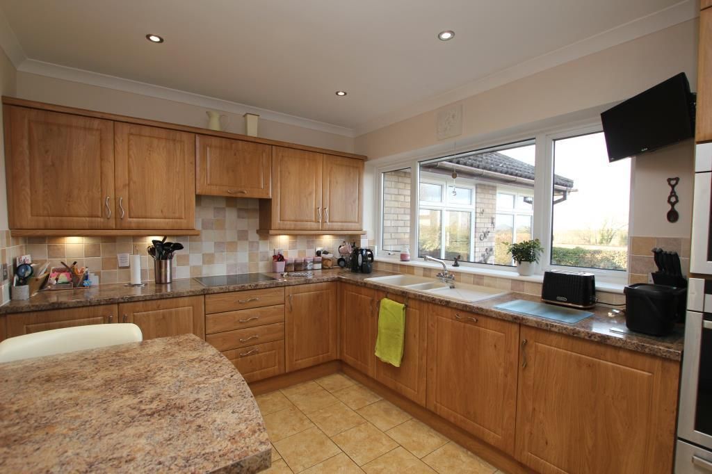 Property photo 3 of 14 Kit1.Jpg