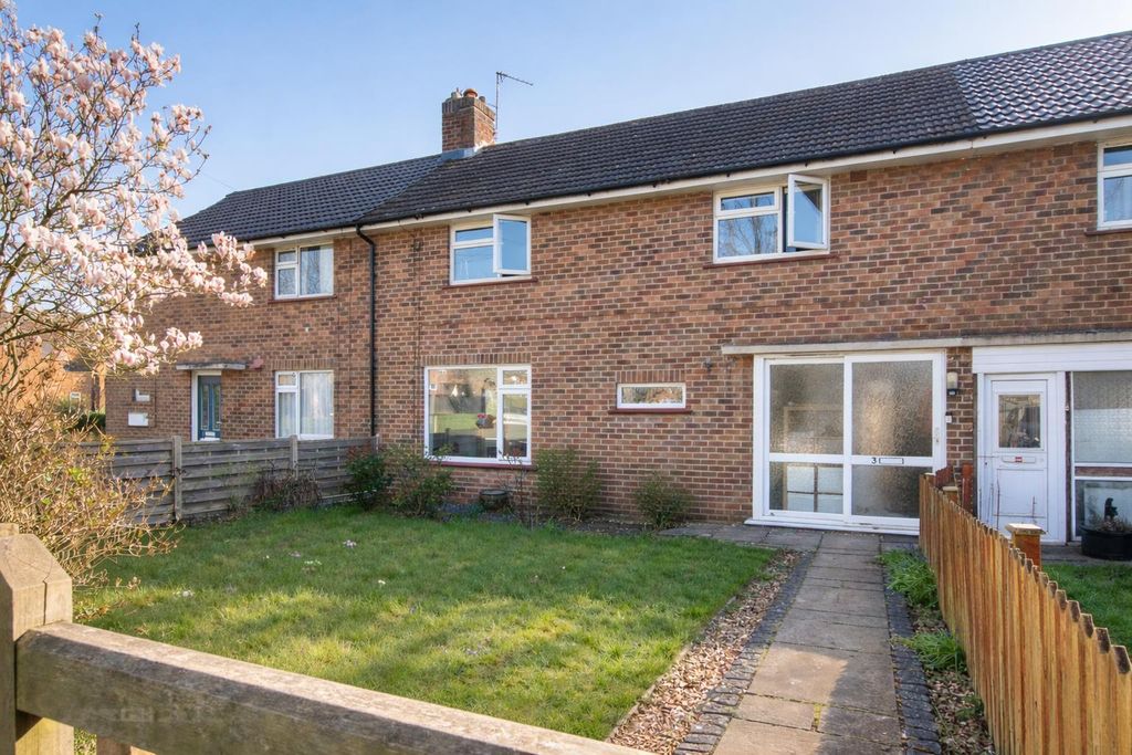 Property photo 1 of 16 61Aba760-F5d7-4A8E-A08A-F7859Afaf227.Png