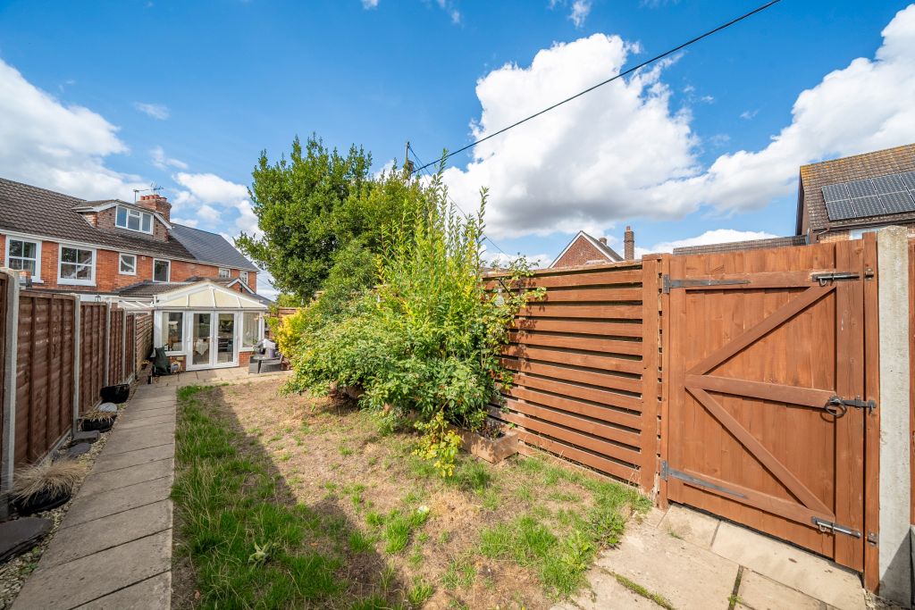 Property photo 2 of 22