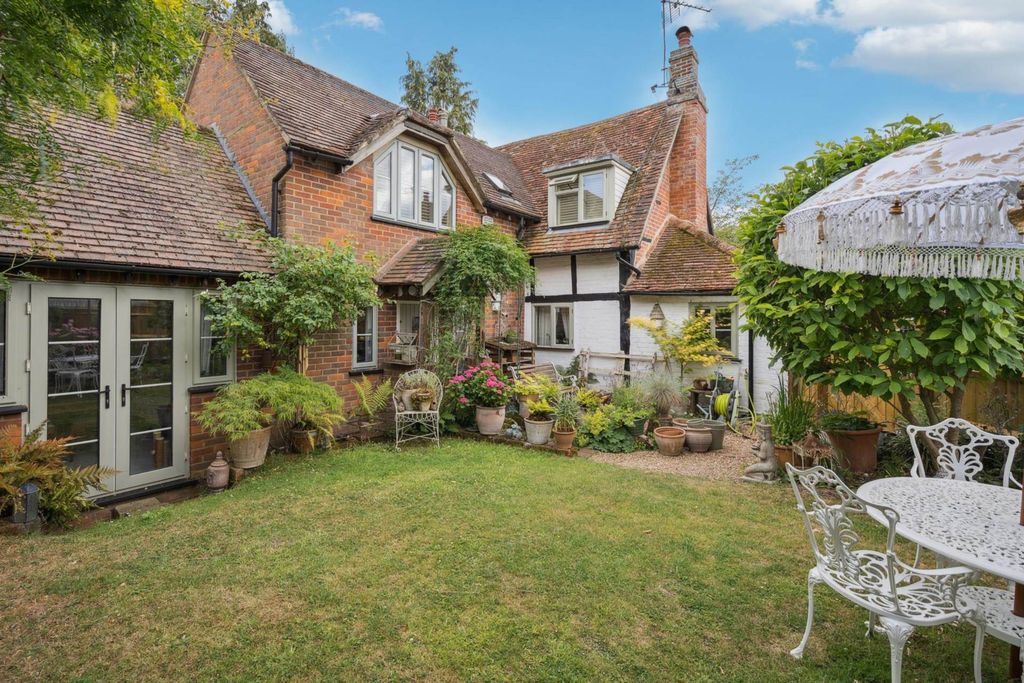 Property photo 3 of 37